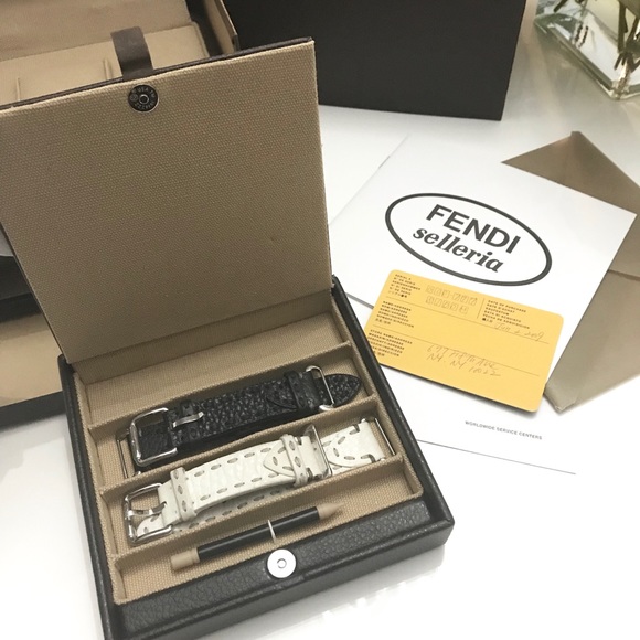 Auth $5800 diamond Fendi Selleria watch inbox - Picture 7 of 8